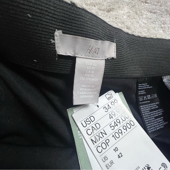 H&M Wool Plaid Mini Skirt • Brown Tan Black • Lined • NWT • Size 10 - Picture 5 of 8